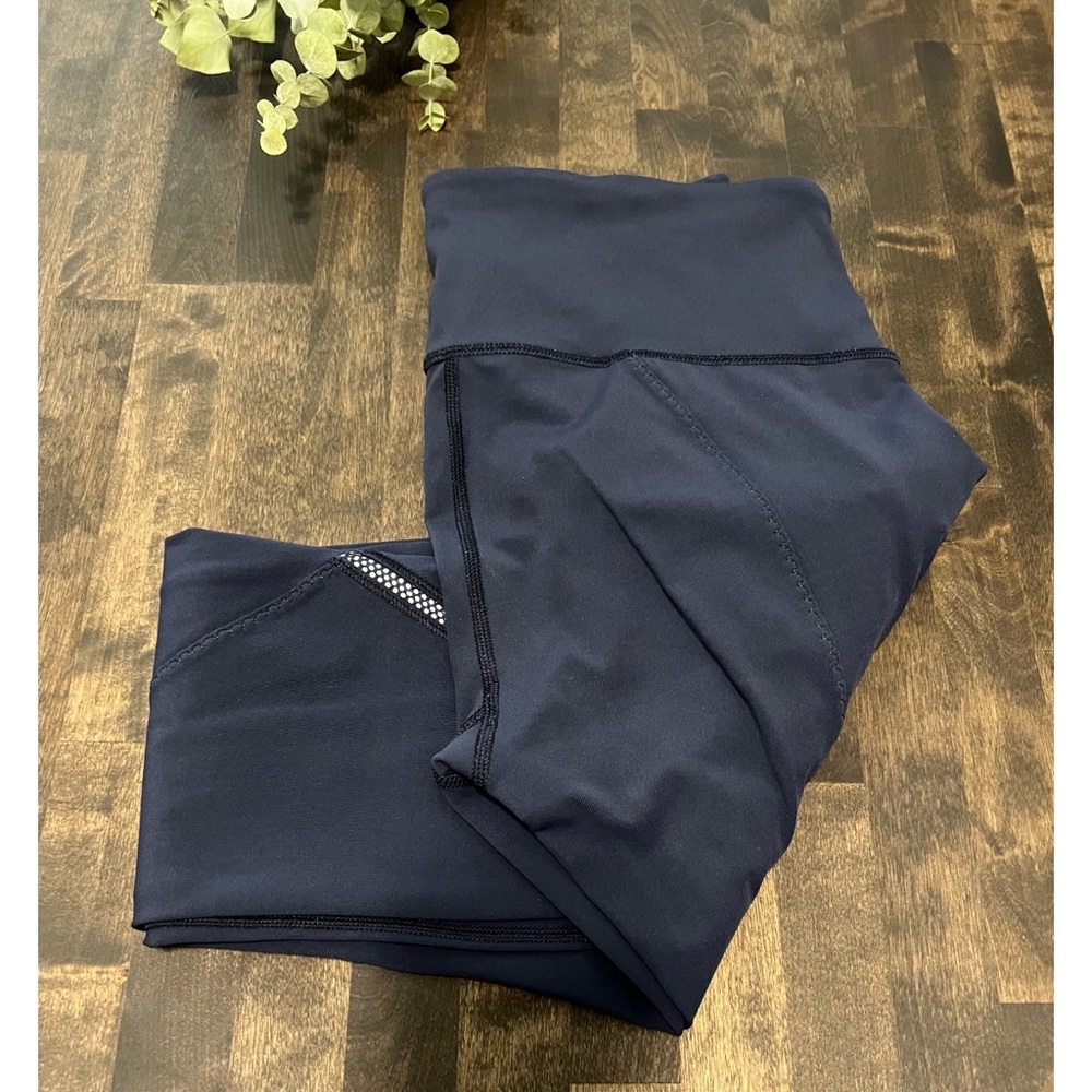Lululemon- Available Until 5/31, Make an Offer - Skull Crushers